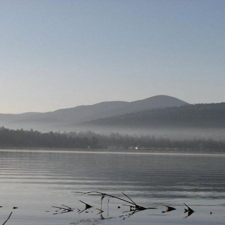 Villa Feathernest On The Lake Fawnskin Exterior foto